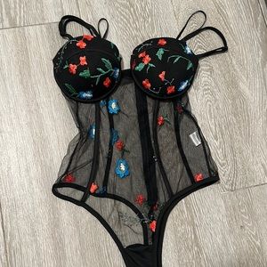 Mesh floral one piece corset. Never worn